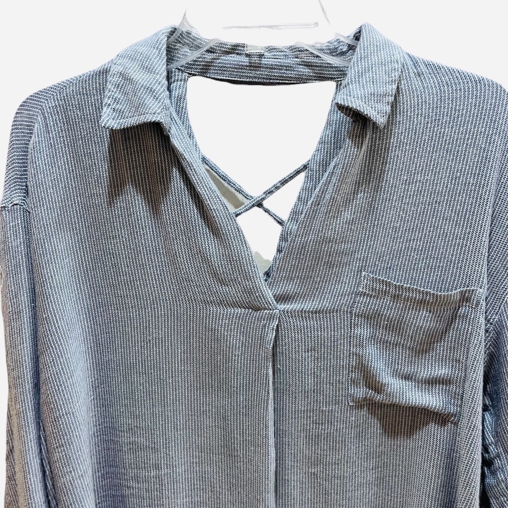 William Rast Blue Chambray Ticking Striped Pullover Top 3/4 Sleeves Sz M - Picture 9 of 11